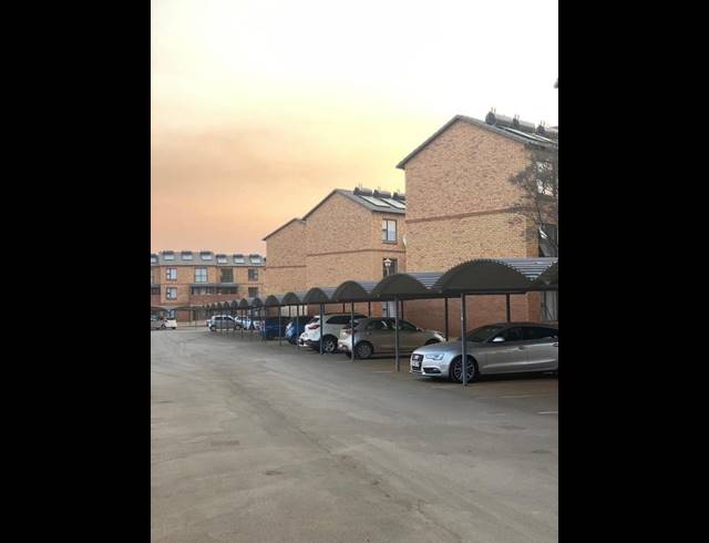 2 BEDROOM APARTMENT FOR SALE IN OLYMPUS AH